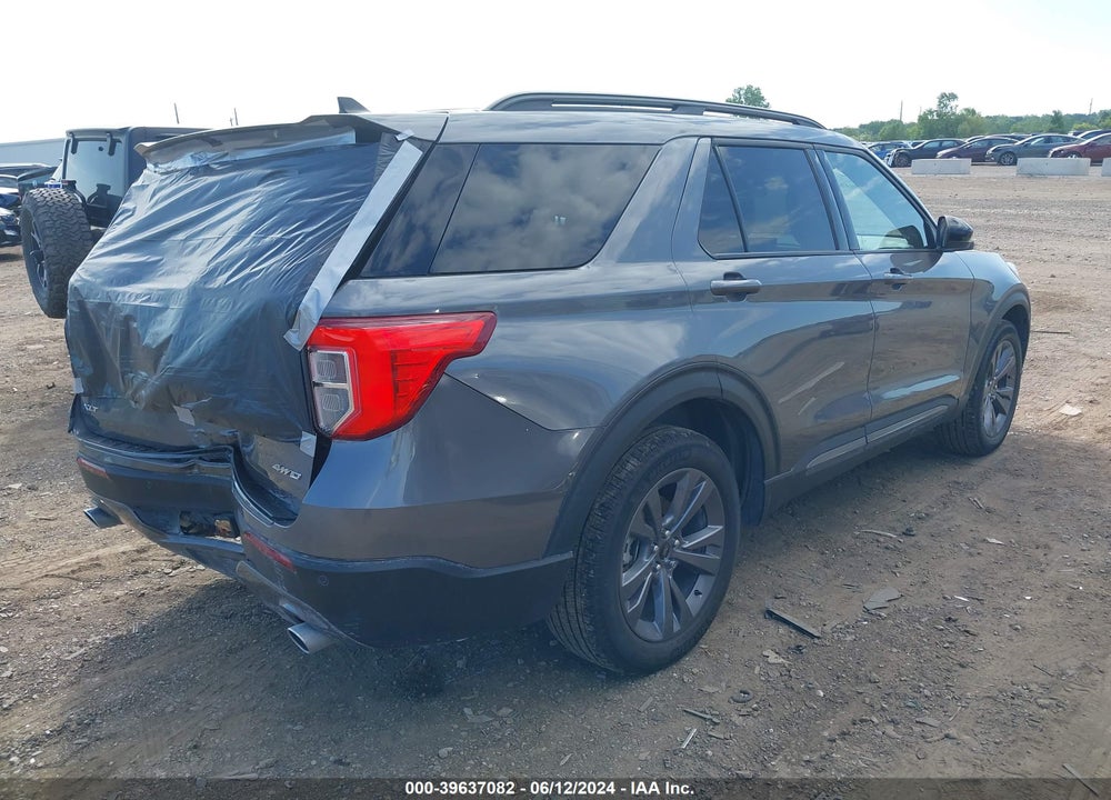2022 FORD EXPLORER XLT VIN: 1FMSK8DH1NGA76001