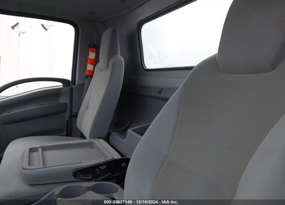 2019 ISUZU NPR HD VIN: 54DC4W1B1KS812771