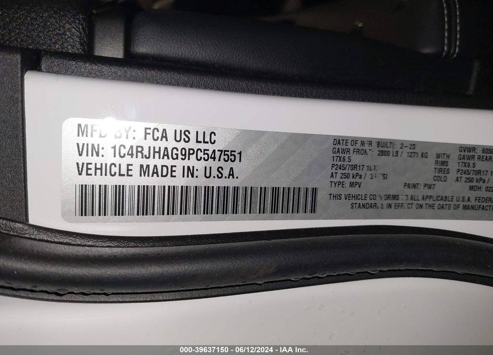 2023 JEEP GRAND CHEROKEE LAREDO 4X4 VIN: 1C4RJHAG9PC547551
