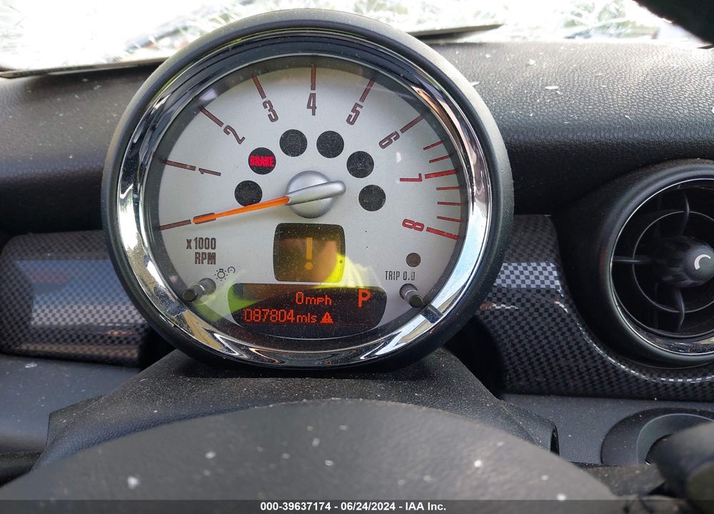 2012 MINI COOPER S VIN: WMWSV3C53CTY16476