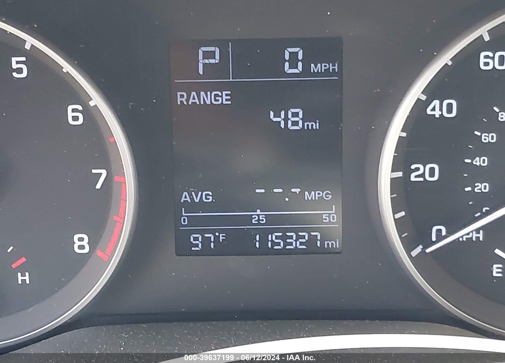 2017 HYUNDAI ELANTRA SE VIN: 5NPD74LF0HH183354