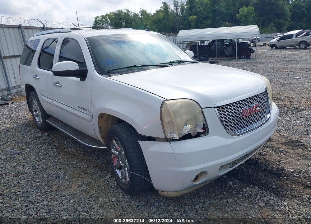 2007 GMC YUKON DENALI VIN: 1GKFK638X7J390445
