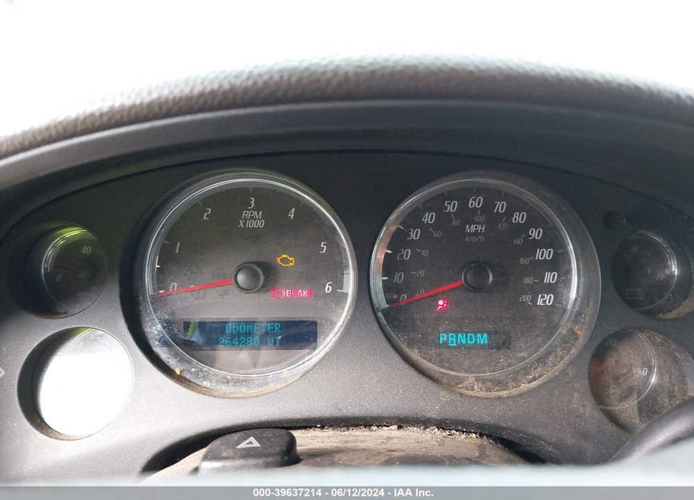 2007 GMC YUKON DENALI VIN: 1GKFK638X7J390445