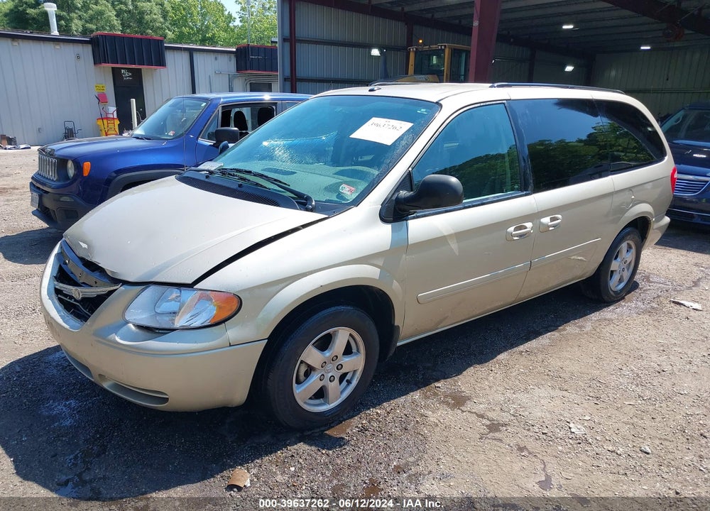 2006 CHRYSLER TOWN & COUNTRY LX VIN: 2A4GP44R46R880722