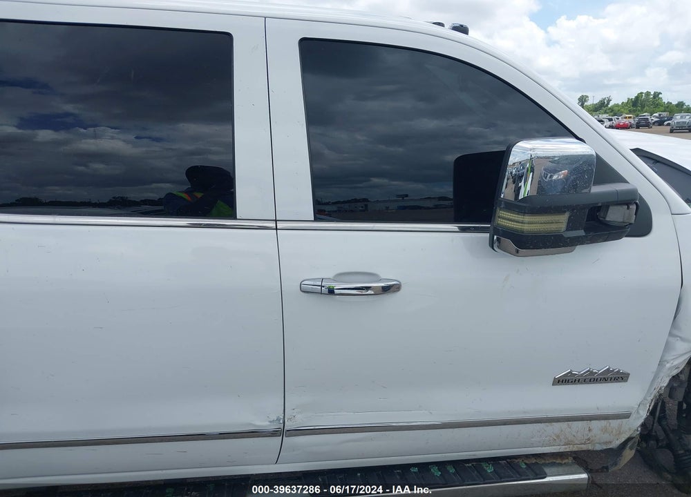 2016 CHEVROLET SILVERADO 2500HD HIGH COUNTRY VIN: 1GC1KXE89GF268946