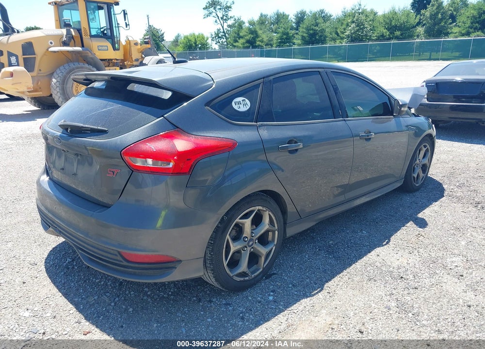 2017 FORD FOCUS ST VIN: 1FADP3L9XHL270393