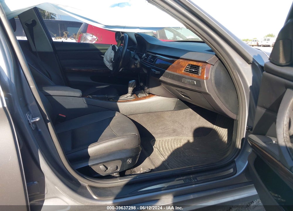 2011 BMW 328I VIN: WBAPK5C53BF123074
