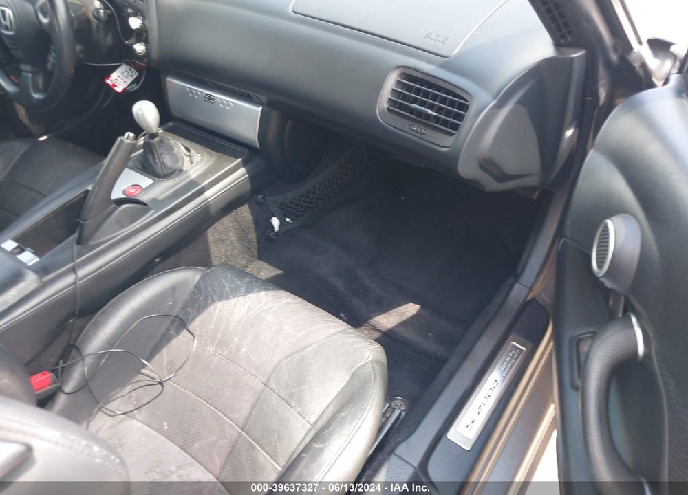 2005 HONDA S2000 VIN: JHMAP21465S005565