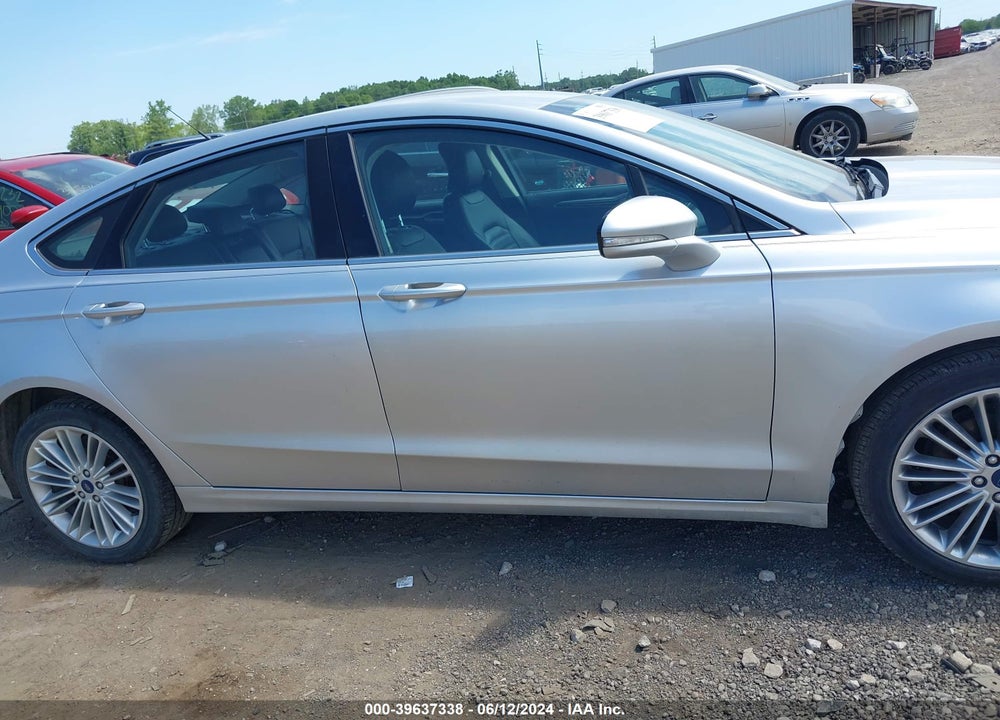 2016 FORD FUSION SE VIN: 3FA6P0HD0GR132186