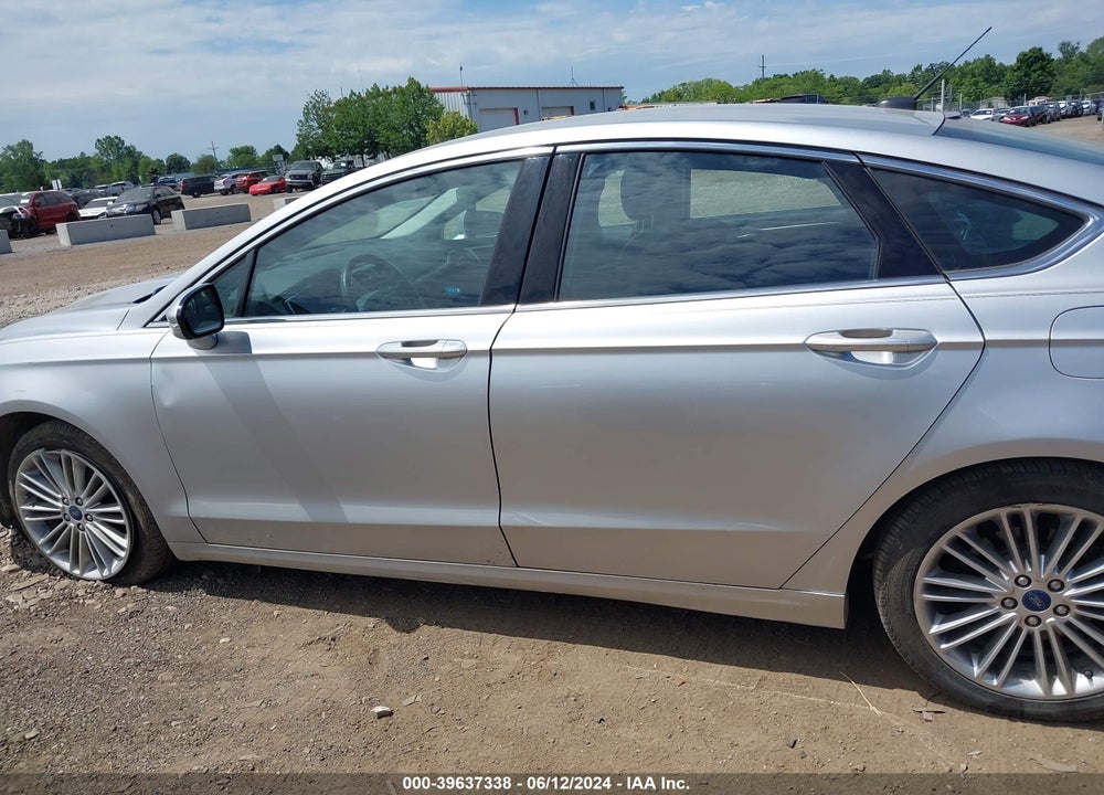 2016 FORD FUSION SE VIN: 3FA6P0HD0GR132186