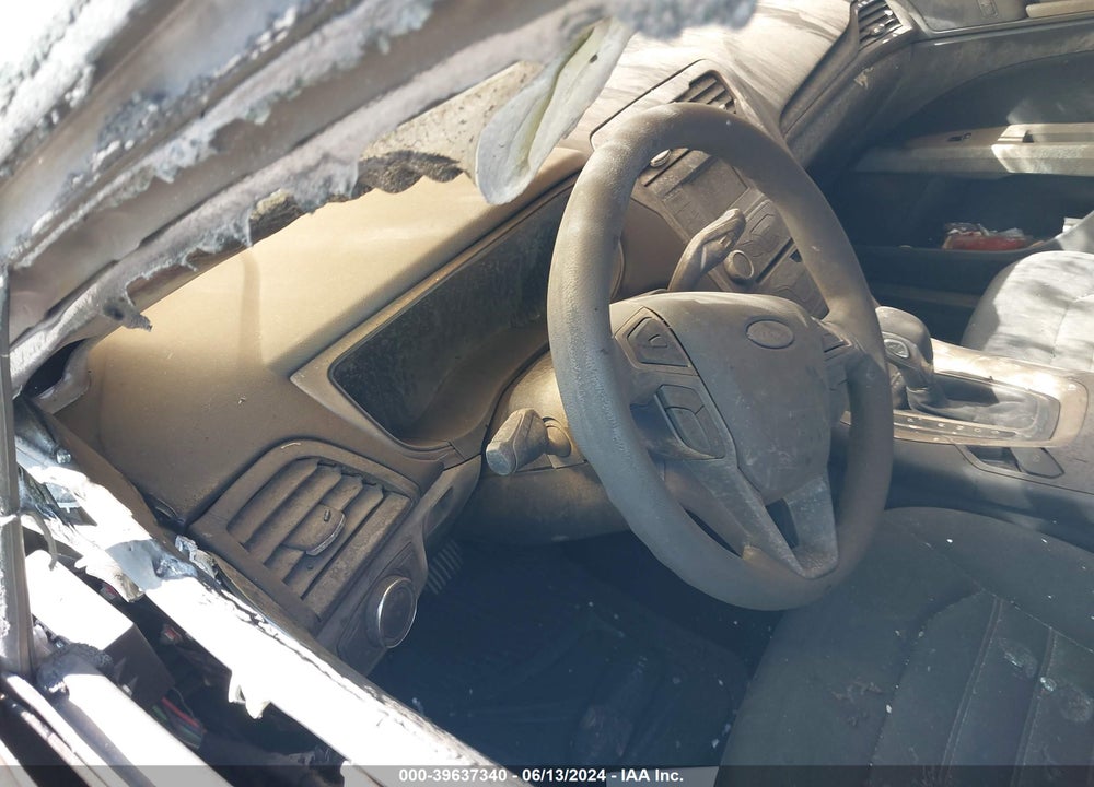 2013 FORD FUSION SE VIN: 3FA6P0H79DR182414