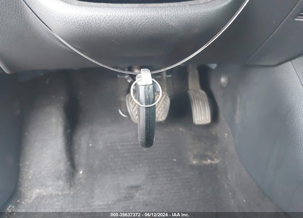 2017 NISSAN SENTRA SV VIN: 3N1AB7AP2HY404120