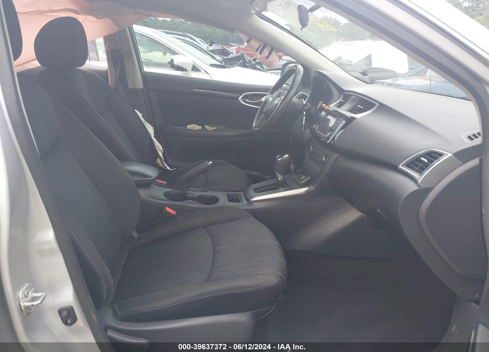 2017 NISSAN SENTRA SV VIN: 3N1AB7AP2HY404120