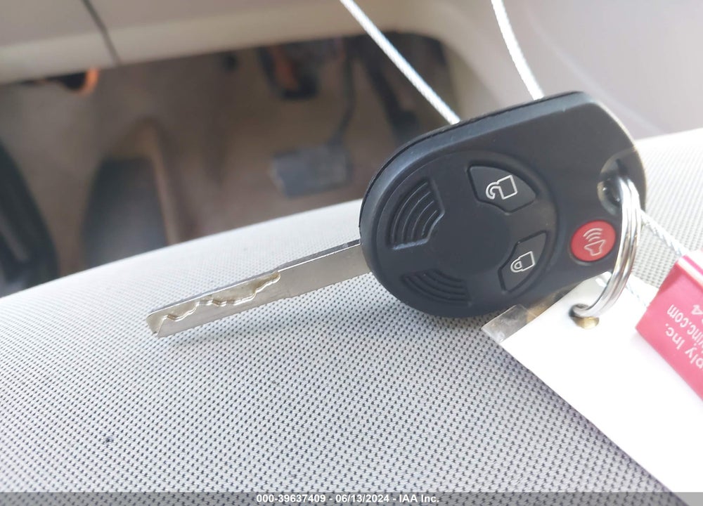 2015 FORD ESCAPE SE VIN: 1FMCU9G93FUB96572
