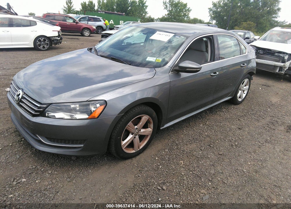2012 VOLKSWAGEN PASSAT 2.5L SE VIN: 1VWBP7A36CC108645