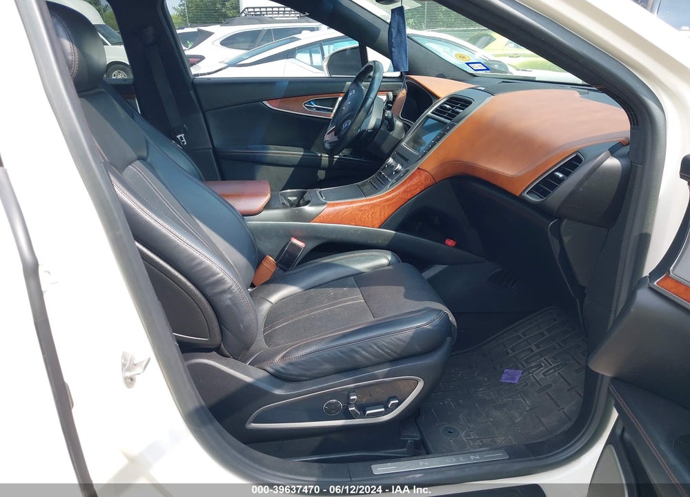 2016 LINCOLN MKX BLACK LABEL VIN: 2LMPJ9JP0GBL66433