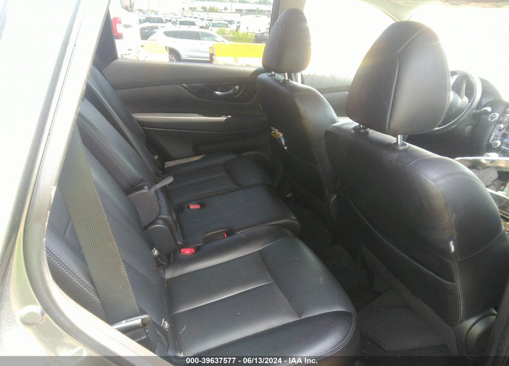2018 NISSAN ROGUE SL VIN: JN8AT2MV4JW310832