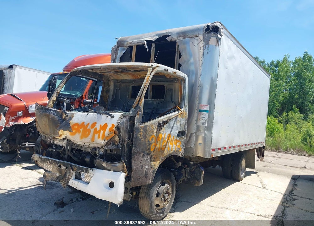 2017 HINO XJC720/XFC720 VIN: JHHYDM1H3HK003393