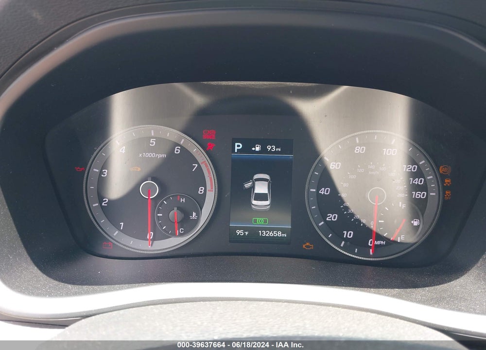 2018 HYUNDAI SONATA SPORT VIN: 5NPE34AF5JH627515