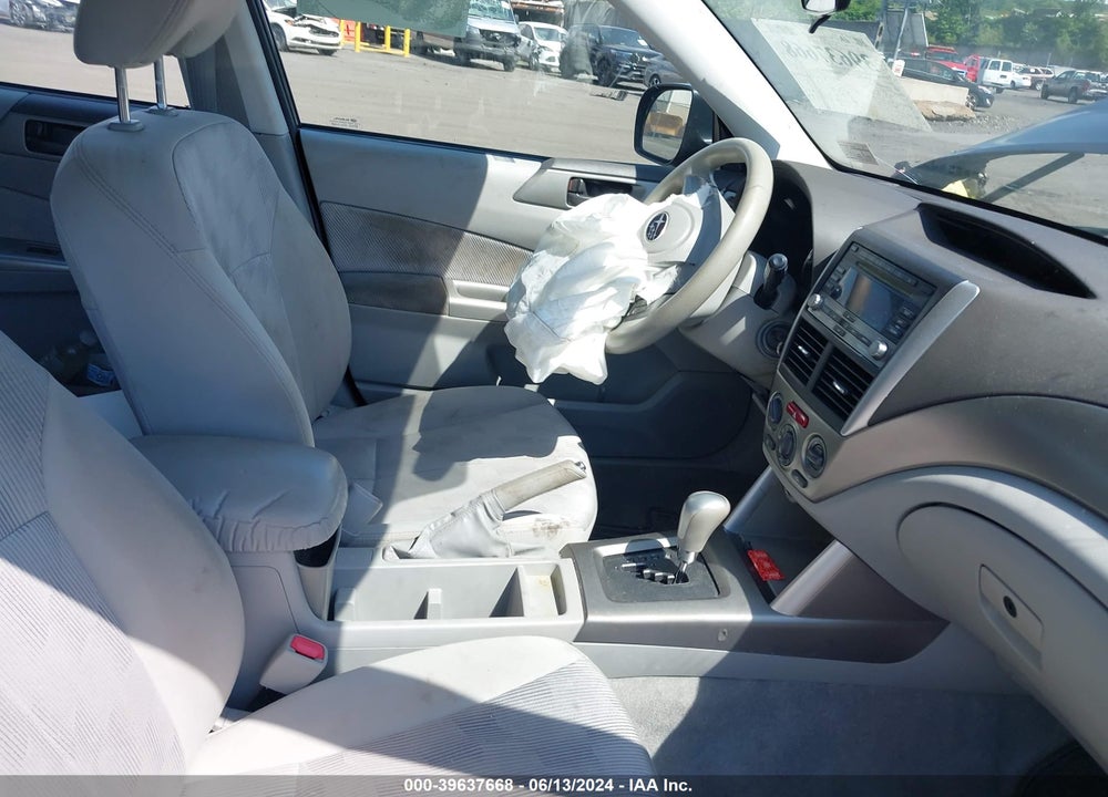2010 SUBARU FORESTER 2.5X VIN: JF2SH6AC6AH750777