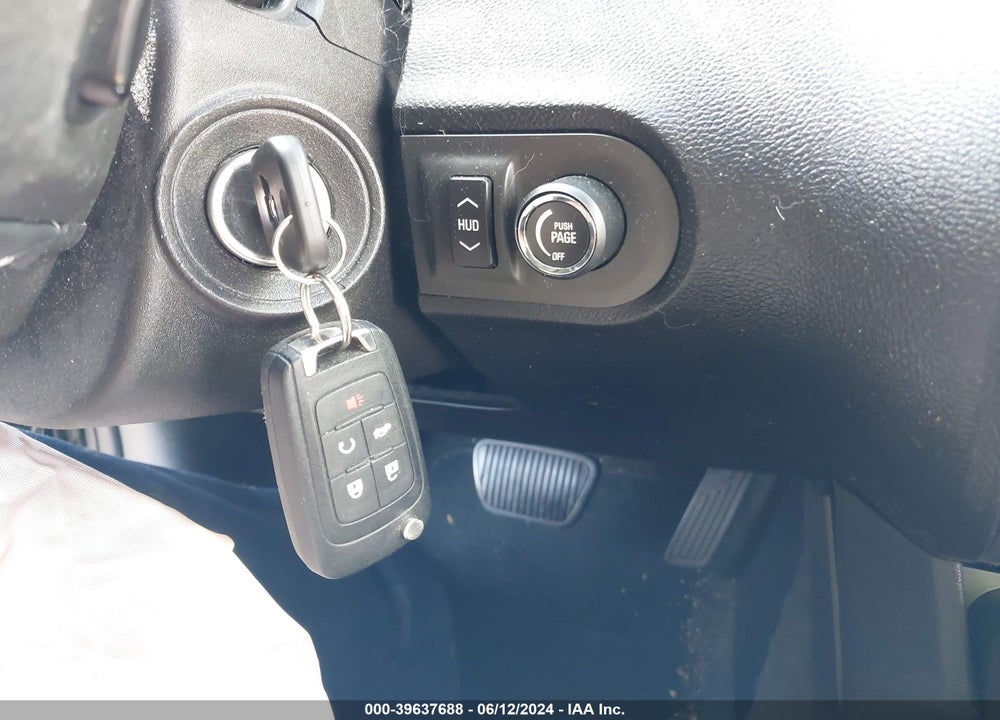 2011 CHEVROLET CAMARO 2SS VIN: 2G1FK1EJ8B9168689