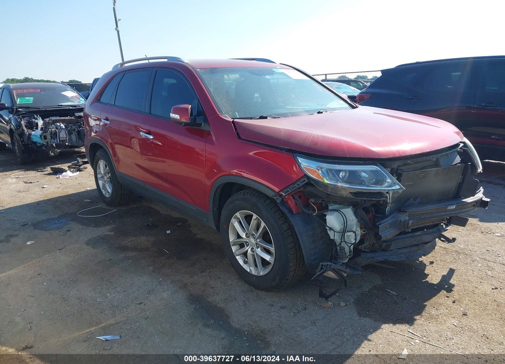 2015 KIA SORENTO LX VIN: 5XYKT3A64FG660615