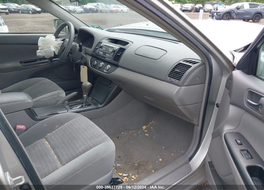 2005 TOYOTA CAMRY VIN: 4T1BE32KX5U623731