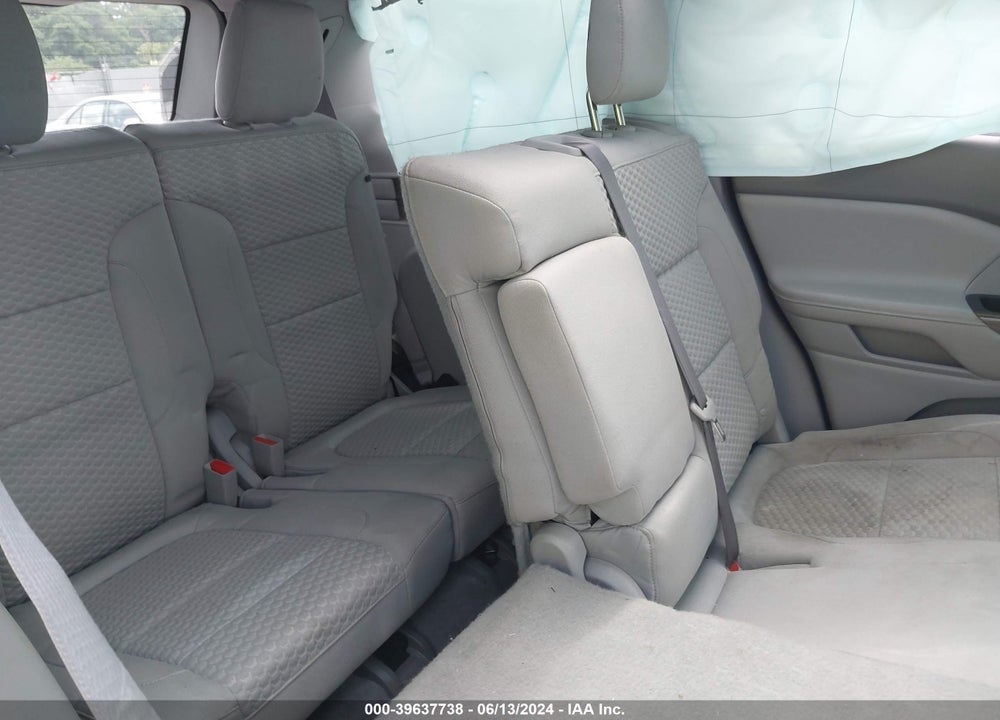 2017 GMC ACADIA SLE-2 VIN: 1GKKNLLS8HZ255404