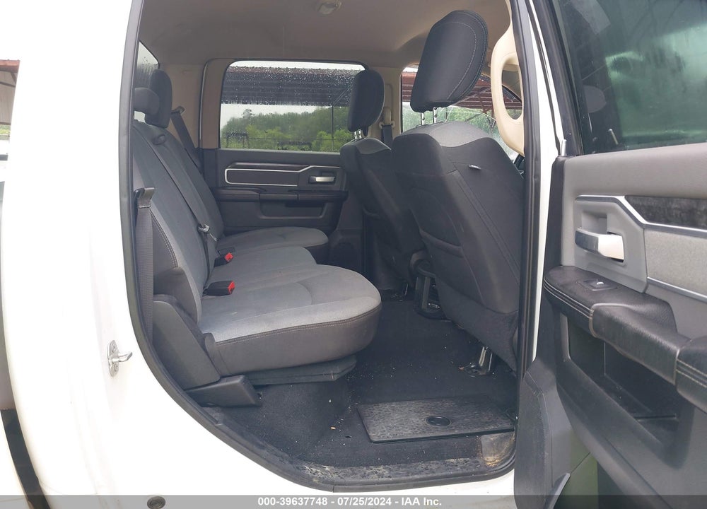 2019 RAM 2500 BIG HORN 4X4 6'4 BOX VIN: 3C6UR5DL6KG563780