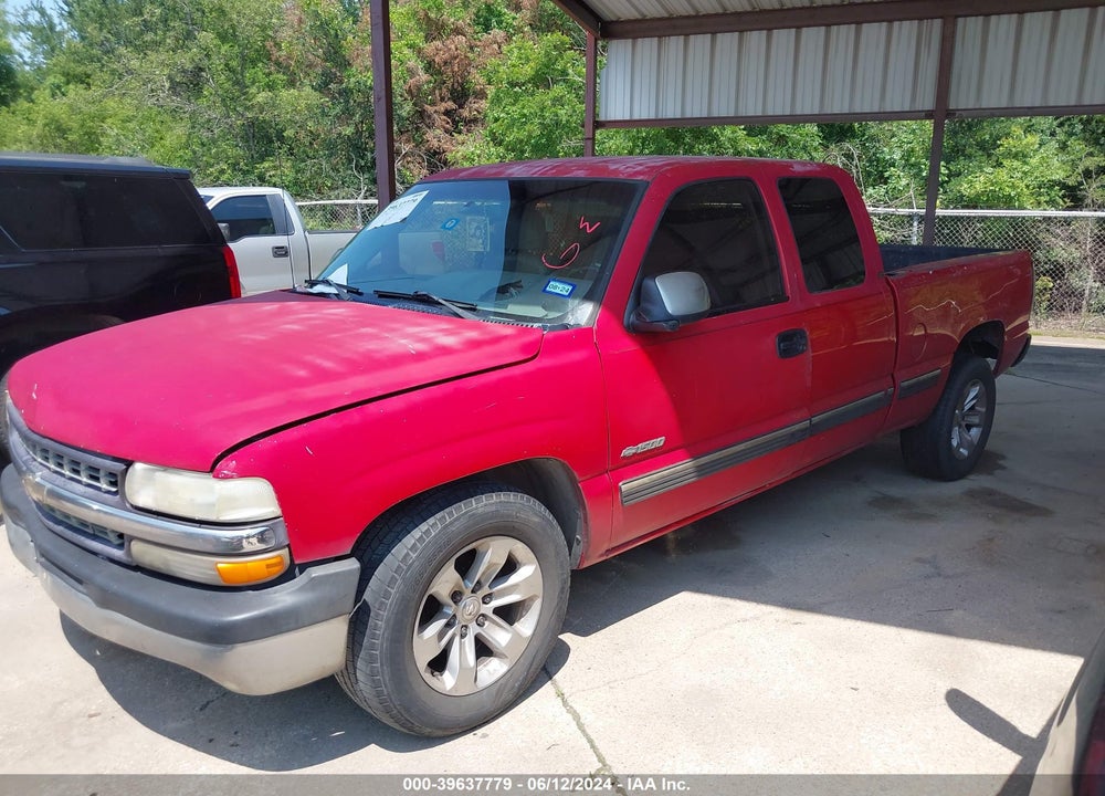 2000 CHEVROLET SILVERADO 1500 LT VIN: 2GCEC19T3Y1377986