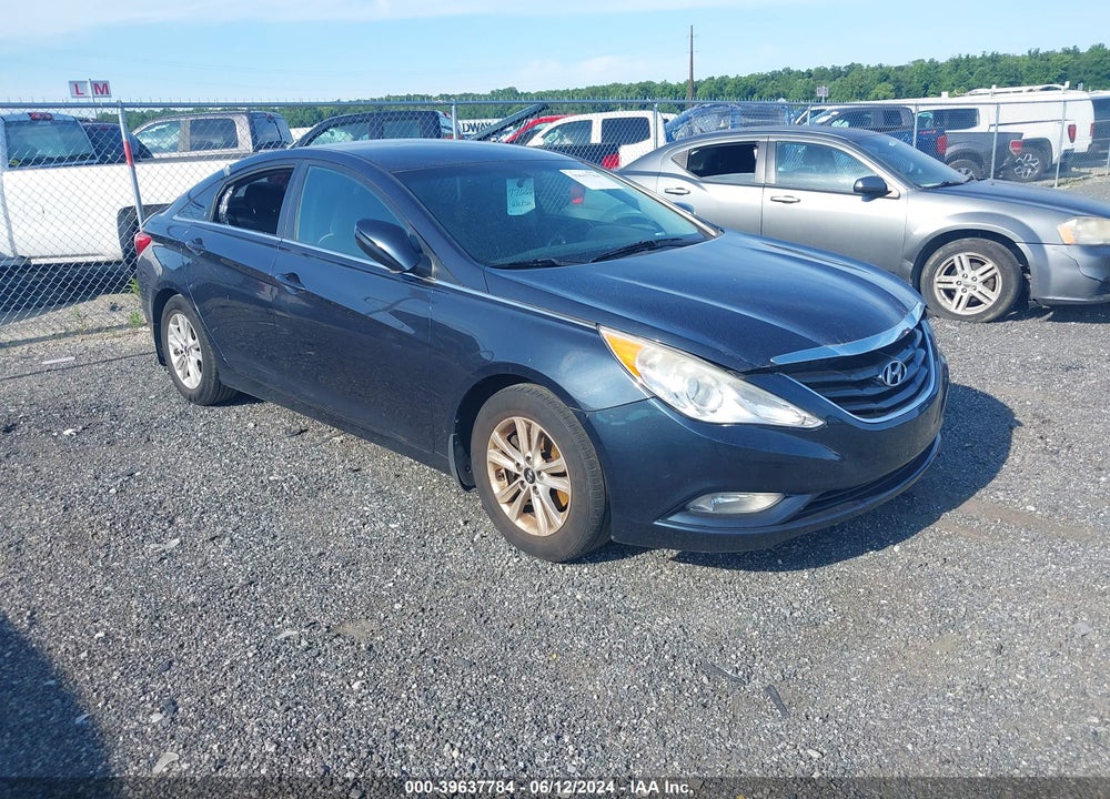2013 HYUNDAI SONATA GLS VIN: 5NPEB4AC9DH682921