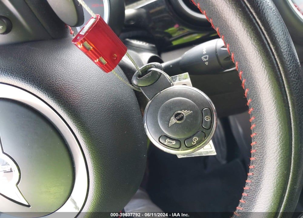 2013 MINI COUPE JOHN COOPER WORKS VIN: WMWSX9C59DT380490