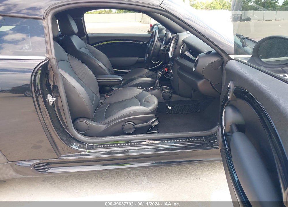 2013 MINI COUPE JOHN COOPER WORKS VIN: WMWSX9C59DT380490