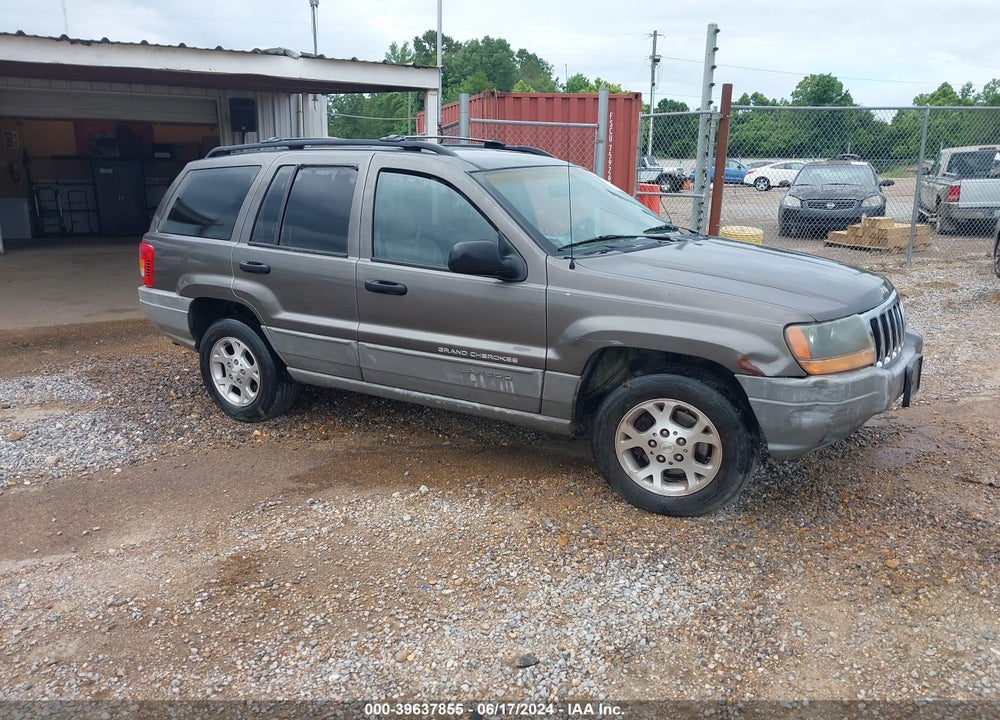 2000 JEEP GRAND CHEROKEE LAREDO VIN: 1J4G248S1YC385630