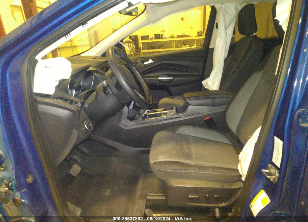 2018 FORD ESCAPE SE VIN: 1FMCU9GD8JUB73382