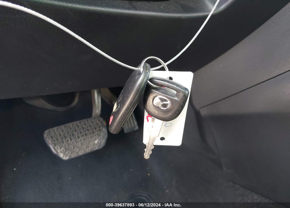 2009 MAZDA 3 I VIN: JM1BK32FX91195120