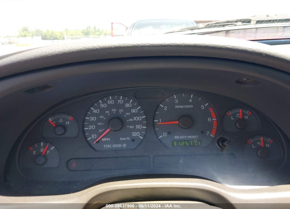 2004 FORD MUSTANG VIN: 1FAFP44674F159375