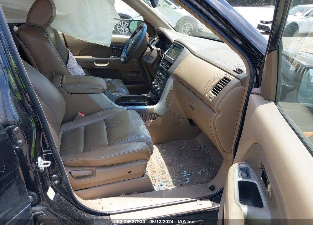 2008 HONDA PILOT EX-L VIN: 5FNYF18728B049402