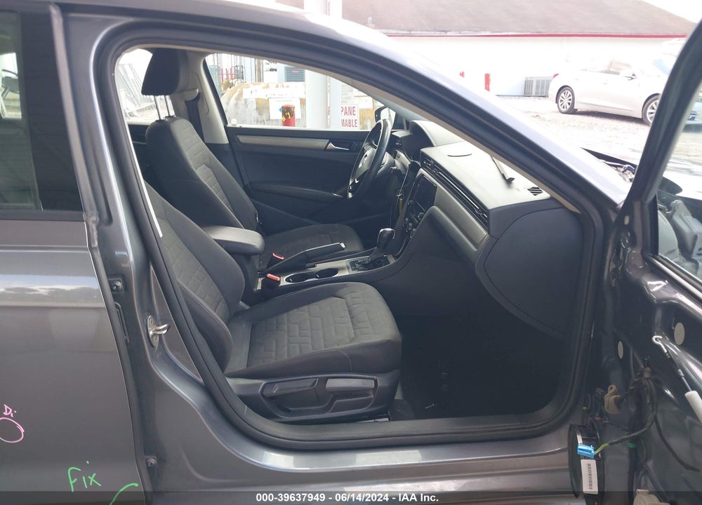 2021 VOLKSWAGEN PASSAT 2.0T S VIN: 1VWAA7A39MC007338