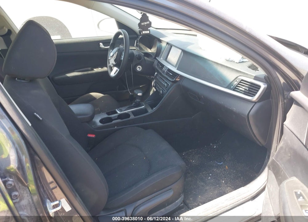 2019 KIA OPTIMA LX VIN: 5XXGT4L37KG320727