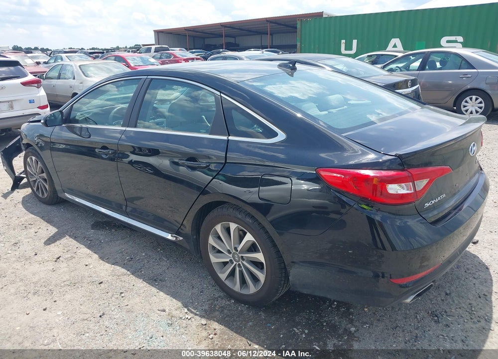 2015 HYUNDAI SONATA SPORT VIN: 5NPE34AF9FH027880
