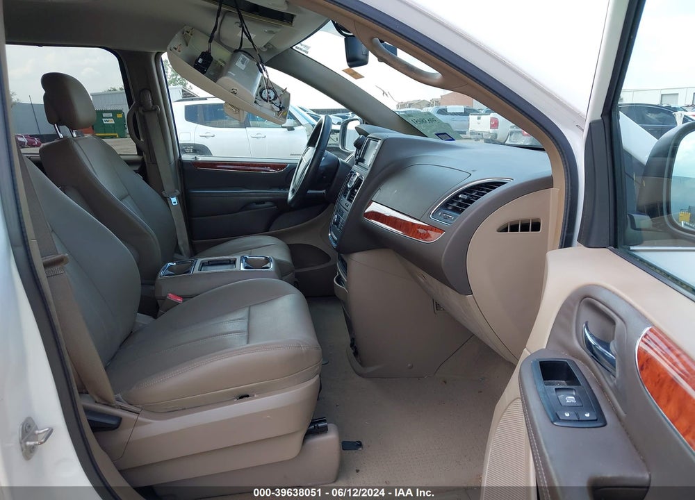 2015 CHRYSLER TOWN & COUNTRY TOURING VIN: 2C4RC1BG6FR627928