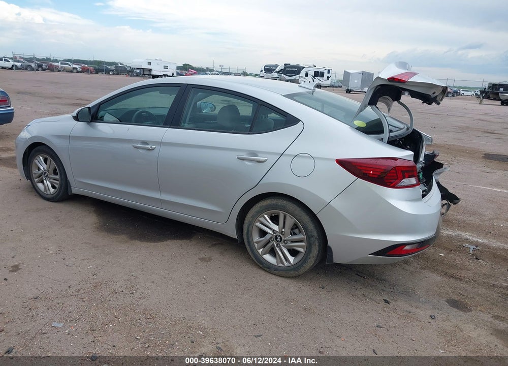 2020 HYUNDAI ELANTRA SEL VIN: 5NPD84LF6LH517716