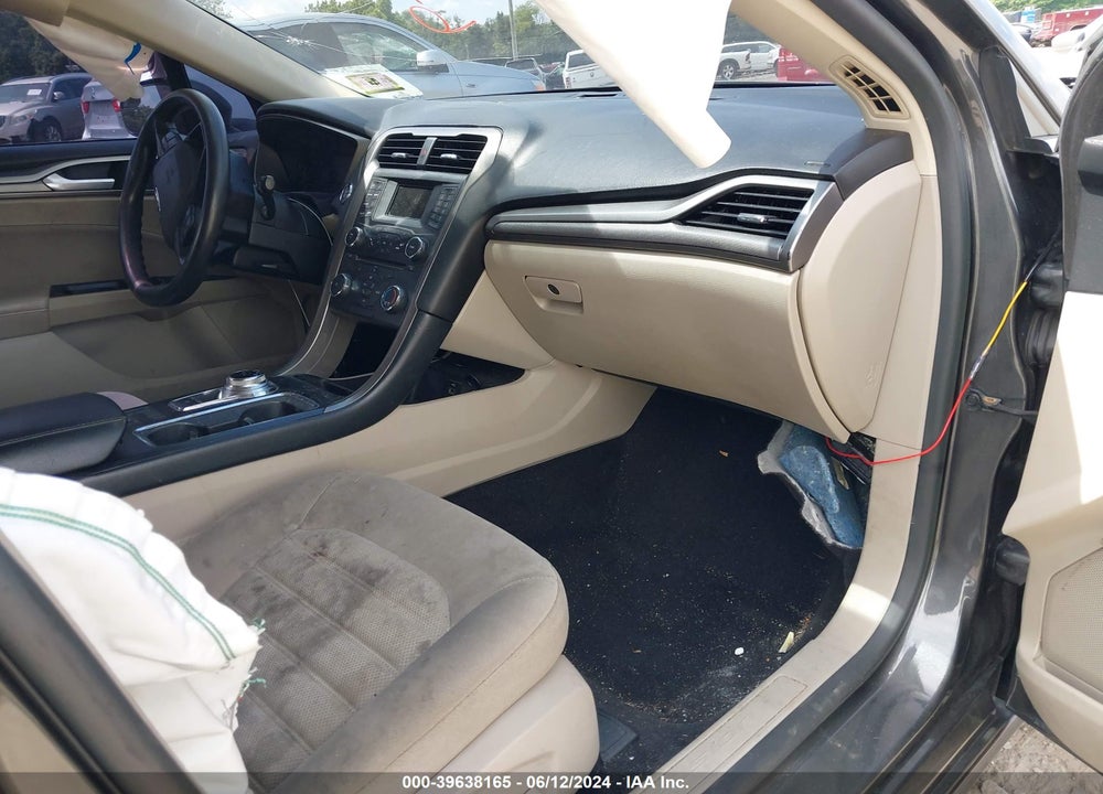 2017 FORD FUSION SE VIN: 3FA6P0H77HR319551