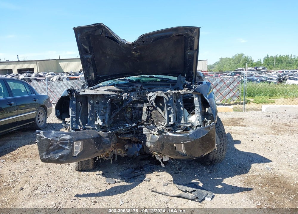 2016 CHEVROLET SILVERADO 1500 2LT VIN: 1GCVKRECXGZ369705