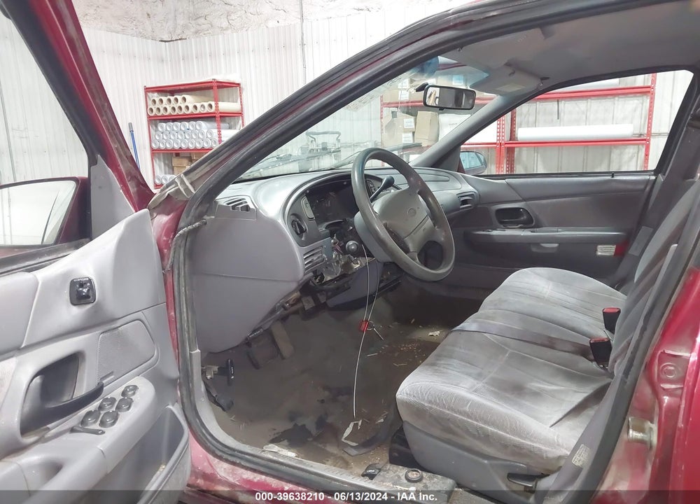 1995 FORD TAURUS GL/SE VIN: 1FALP52U3SG313467