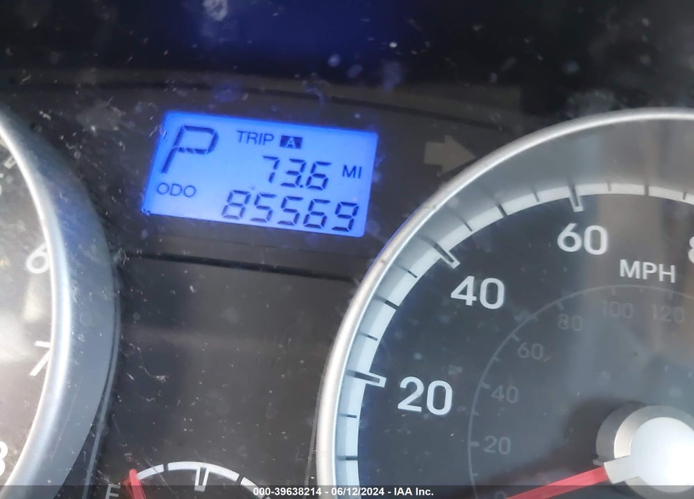 2011 HYUNDAI ACCENT VIN: KMHCN4AC7BU621130