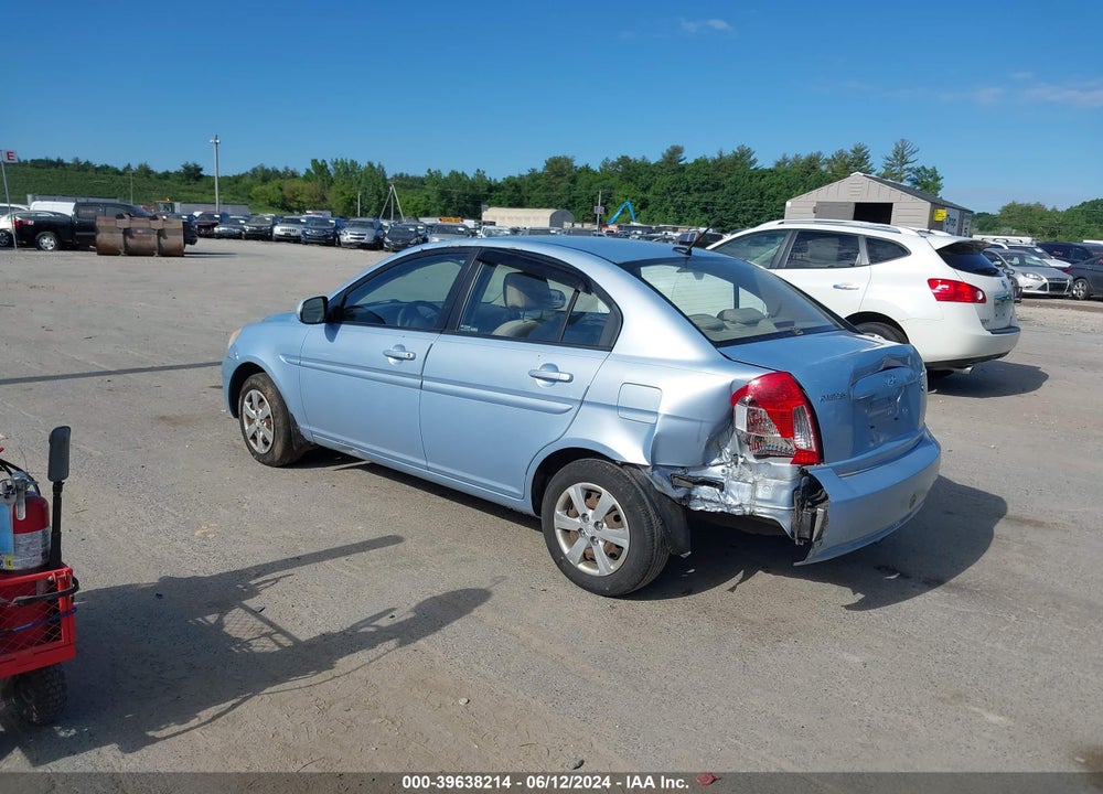 2011 HYUNDAI ACCENT VIN: KMHCN4AC7BU621130