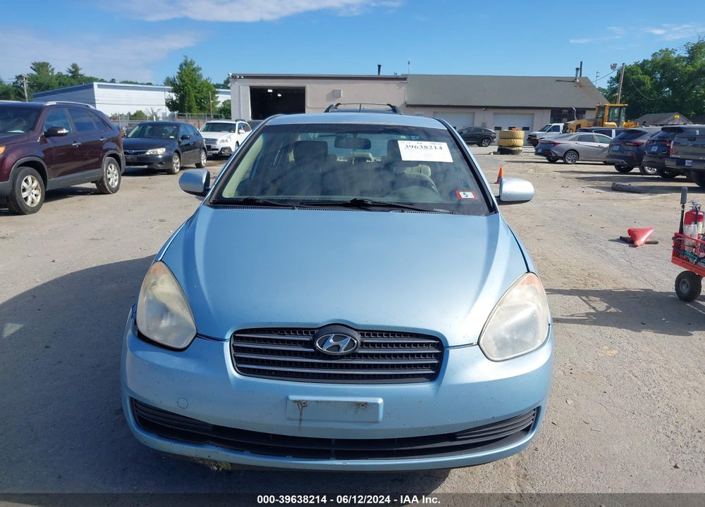 2011 HYUNDAI ACCENT VIN: KMHCN4AC7BU621130