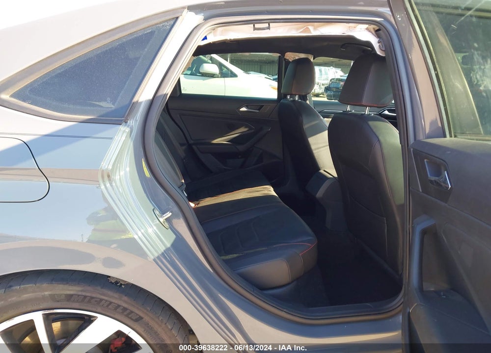 2020 VOLKSWAGEN JETTA GLI 2.0T AUTOBAHN/2.0T S VIN: 3VW5T7BU1LM071700